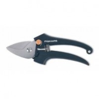 111140 n��ky dvou�epelov� Fiskars