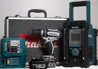 BHP452RF01 aku �roubov�k + BMR100 radio Makita
