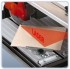 Laser pro p�esn� �ezy