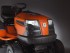 Sv�tlomety zaji��uj�, �e traktor m��e b�t vid�n v noci l�pe a snadno pracovat ve tm�
