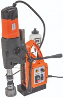 Bernardo TPC 2000 Pro magnetick� vrta�ka s regulac� ot��ek Vario a �ez�n�m z�vit� do M22, 01-13812