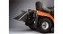 TrioClip - t�i r�zn� syst�my se�en� v jednom stroji. U traktor� �ady CT je sb�r do ko�e a BioClip&reg; standardem. Mo�no p�estav�t i na zadn� v�hoz pomoc� deflektoru, kter� lze dokoupit jako p��slu�enstv�.