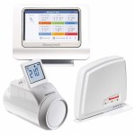 THR99C3102 startovac sada ovldac jednotka s Wi-Fi + 2 termostat. hlavice Honeywell evohome